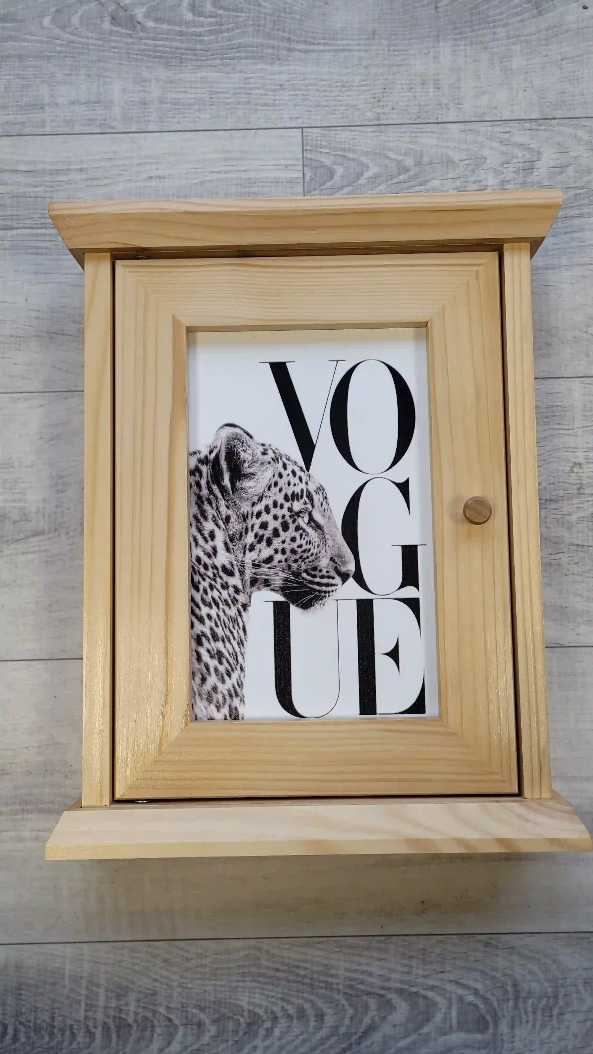 PIKUSA — Скринька для ключів – Vogue Leopard